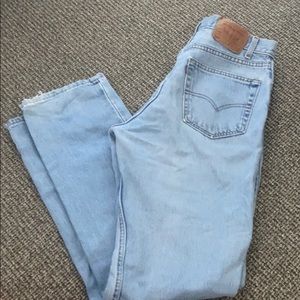 Vintage Levi’s 505 light wash denim 34/34